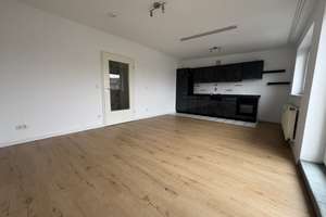 Gelegenheit - nur 3.750,- €/qm!!! - Großzügige & moderne 1-Zi.-Dachgeschoßwohnung mit Panoramablick! – Die vollständige Adresse der Immobilie erhältst du vom Anbieter., 13585 Spandau (Ortsteil), Berlin – Vorschaubild 4