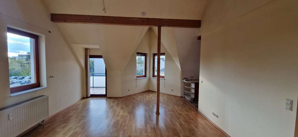 Immobilie in Senftenberg - Eigentumswohnung mit Balkon , Stellplatz im Zentrum der Stadt - Bild 0