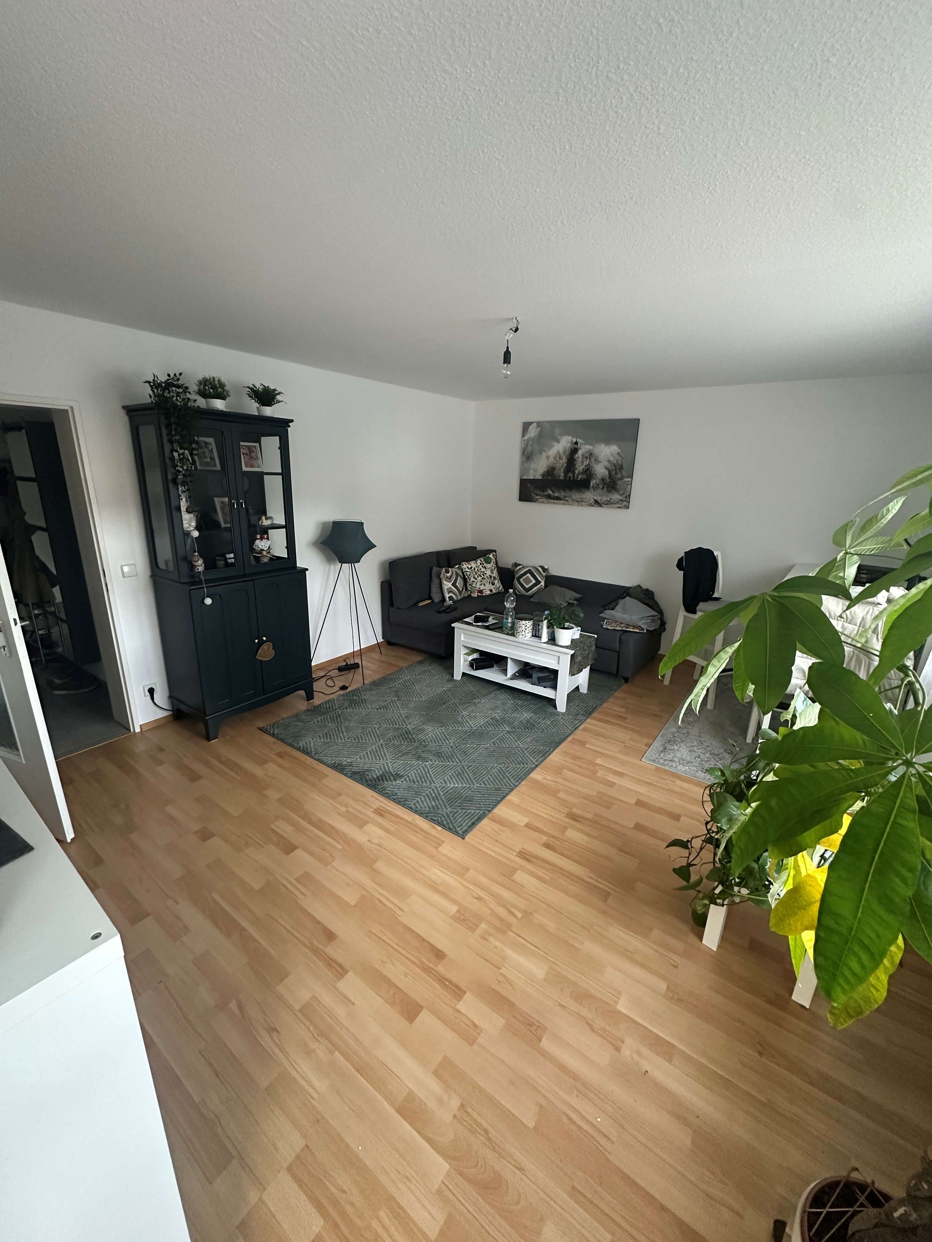 Immobilie in Freiberg am Neckar - 2-Zimmer Erdgeschosswohnung mit Balkon in Freiberg am Neckar - Bild 1