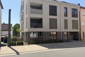 Erstbezug einer hochwertigen 2,5-Zimmer-Wohnung mit EBK, Terrasse und Garten am Stadtpark – Untere Vorstadt 11, 91275 Auerbach in der Oberpfalz – Vorschaubild 11