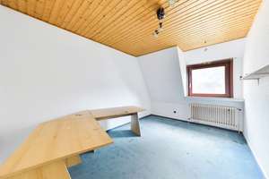 Großzügiges Reihenendhaus mit Wintergarten und viel Potenzial in Bremen-Arsten – Die vollständige Adresse der Immobilie erhältst du vom Anbieter., 28279 Arsten, Bremen – Vorschaubild 17