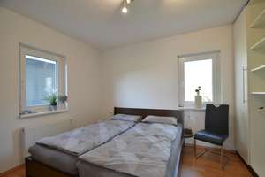 Neuwertiges Wohnhaus nahe Weserstrand in Elsfleth-OHW – Die vollständige Adresse der Immobilie erhältst du vom Anbieter., 26931 Elsfleth – Vorschaubild 8