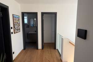 Von privat: Exklusives Einfamilienhaus in Nidderaus Neuer Mitte – Die vollständige Adresse der Immobilie erhältst du vom Anbieter., 61130 Nidderau – Vorschaubild 11