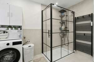 Stilvolle 4-Zimmer-Hochparterre-Wohnung mit Balkon und Stellplatz in Ingolstadt – Die vollständige Adresse der Immobilie erhältst du vom Anbieter., 85051 Münchener Straße, Ingolstadt – Vorschaubild 9