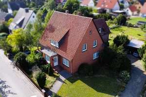 Teilvermietetes traumhaftes Zweifamilienhaus mit riesigem Grundstück! – Die vollständige Adresse der Immobilie erhältst du vom Anbieter., 38542 Leiferde – Vorschaubild 37