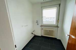 Renovierte 2-Zimmer-Wohnung im Norden Nürnbergs – Hermann-Köhl-Weg 13, 90411 Mooshof, Nürnberg – Vorschaubild 3