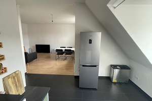Helle 3-Zimmer Dachgeschosswohnung in Hamburg-Uhlenhorst – Die vollständige Adresse der Immobilie erhältst du vom Anbieter., 22085 Uhlenhorst, Hamburg – Vorschaubild 5