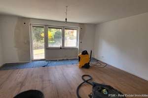 10363 - Modernes saniertes Einfamilienhaus mit Dachterrasse in Frankfurt-Praunheim – 60488 Praunheim, Frankfurt am Main – Vorschaubild 2