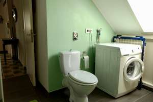 Lichtdurchflutete Dachgeschosswohnung in ruhiger Lage – Scherrstraße 4, 76137 Südstadt, Karlsruhe – Vorschaubild 12