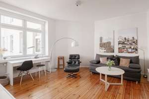Charmantes Altbauapartment im Schillerkiez – Die vollständige Adresse der Immobilie erhältst du vom Anbieter., 12049 Neukölln (Ortsteil), Berlin – Vorschaubild 1