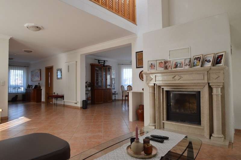 Immobilie in Essenheim - Falanga Immobilien - RAUMWUNDER! Charmantes & gemütliches EFH mit reichlich Platz und Fernblick in E - Bild 3