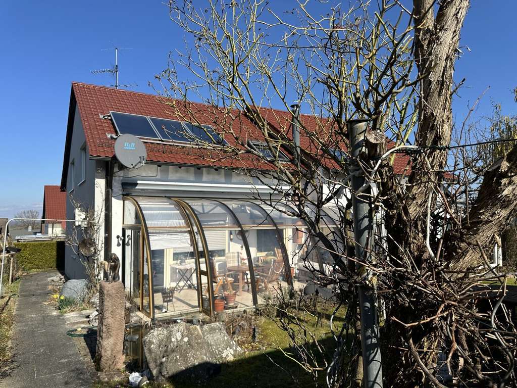 Immobilie in Eschenbach - Doppelhaushälfte in Eschenbach in ruhiger und guter Wohnlage - Bild 0