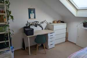 6Monate Zwischenmiete/for sublease!! Möblierte Zwei-Zimmer -Wohnung nur zur Zwischenmiete  – Stuttgart – Vorschaubild 4