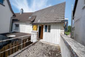 Einfamilienhaus auf Grundstück mit Entwicklungspotenzial – Abriss, Neubau oder Stellplätze möglich – Die vollständige Adresse der Immobilie erhältst du vom Anbieter., 74889 Sinsheim – Vorschaubild 7