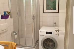 Charmante 3-Zimmer-Gartenwohnung mit großem Balkon in ruhiger Lage von Köln-Weidenpesch – Vulkanstr. 12, 50735 Weidenpesch, Köln – Vorschaubild 9