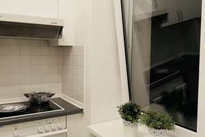 Geschmackvolle und geräumige Wohnung mit einem Zimmer sowie Balkon und EBK in Berlin – Ebertystraße 32, 10249 Friedrichshain, Berlin – Vorschaubild 11