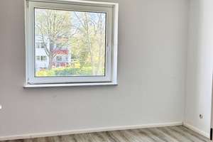 Gepflegte 3-Zimmer-Wohnung im Aalborgring in Kiel-Mettenhof – Aalborgring 24, 24109 Mettenhof, Kiel – Vorschaubild 4