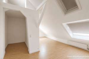 Niedrige Provision: Heidelberger Altbaucharme mit Weitblick – 6 Zimmer und Balkon zum Philosophenweg – 69117 Altstadt, Heidelberg – Vorschaubild 11
