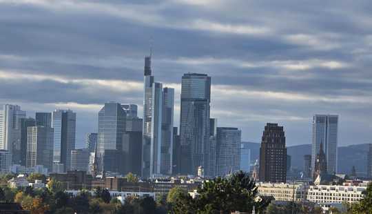 Bild von BIETERVERFAHREN: Mehrfamilienhaus mit 4 großzügigen und modernisierten Wohnungen   (TE vorhanden)
