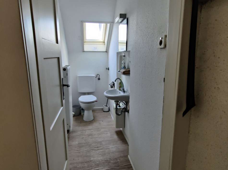 DG_WC