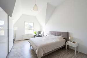 Zeitlose Wohnkultur trifft urbanes Lebensgefühl im gepflegten MFH-Altbau in Leverkusen-Opladen – Die vollständige Adresse der Immobilie erhältst du vom Anbieter., 51379 Opladen, Leverkusen – Vorschaubild 28