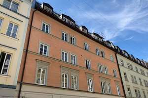 Exklusive 4-Zimmer-Wohnung mit Balkon nähe Gärtnerplatz, München