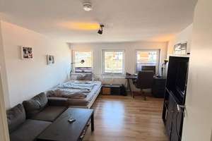 Helle 3-Zimmer-Wohnung in Braunschweiger Innenstadt (WG-geeignet!) – Stobenstraße 13, 38100 Innenstadt, Braunschweig – Vorschaubild 2