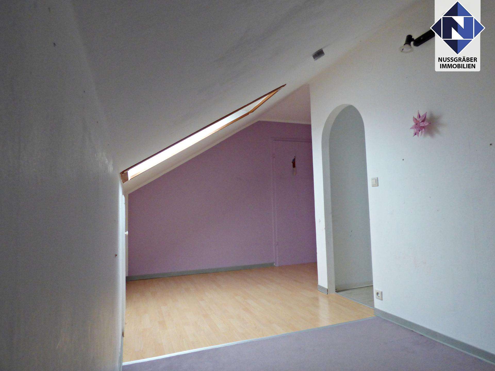 Immobilie in Hochdorf - Gemütliche 3,5-Zimmer-Wohnung im Dachgeschoss mit Hobbyraum und Stellplatz - Bild 4