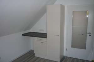 Schöne  zwei Zimmer, Küche Bad Wohnung in Osnabrück, Eversburg – Die vollständige Adresse der Immobilie erhältst du vom Anbieter., 49090 Eversburg, Osnabrück – Vorschaubild 6