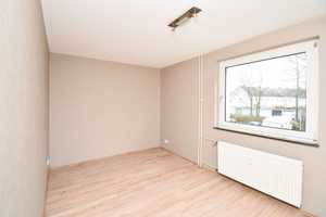 RESERVIERT! Renovierte 2-Zimmer-Eigentumswohnung in Osnabrück-Schinkel! – Osnabrück – Vorschaubild 2