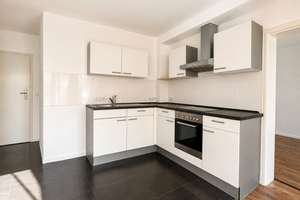 Helle 3 - Zimmer-Wohnung in City nähe – Die vollständige Adresse der Immobilie erhältst du vom Anbieter., 28203 Ostertor, Bremen – Vorschaubild 3