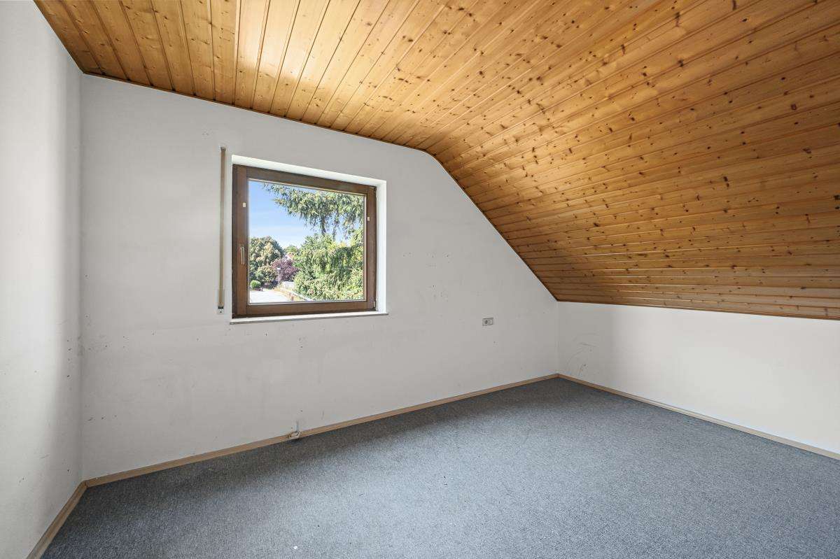 Immobilie in Bisingen - Helle, gut aufgeteilte 3 Zi.-Whg. mit Garage in ruhiger Lage von Bisingen-Steinhofen! - Bild 3