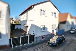 Sanierungsbedürftiges Einfamilienhaus mit viel Potenzial in familienfreundlicher Lage von Lorsch! – Bergstraße (Kreis) – Vorschaubild 1
