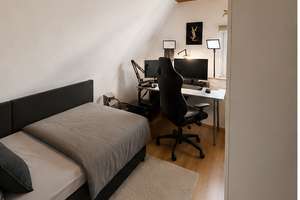 Gemütliche Dachgeschosswohnung (ca. 45 m²) in Stuttgart-Feuerbach – Wienerstraße 123, 70469 Feuerbach-Mitte, Stuttgart – Vorschaubild 2