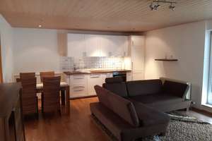 Perfekte Lage - möblierte 3 Zi-Whg (70m²) ab 01.06.26 bezugsfrei - auch als Studenten-WG möglich