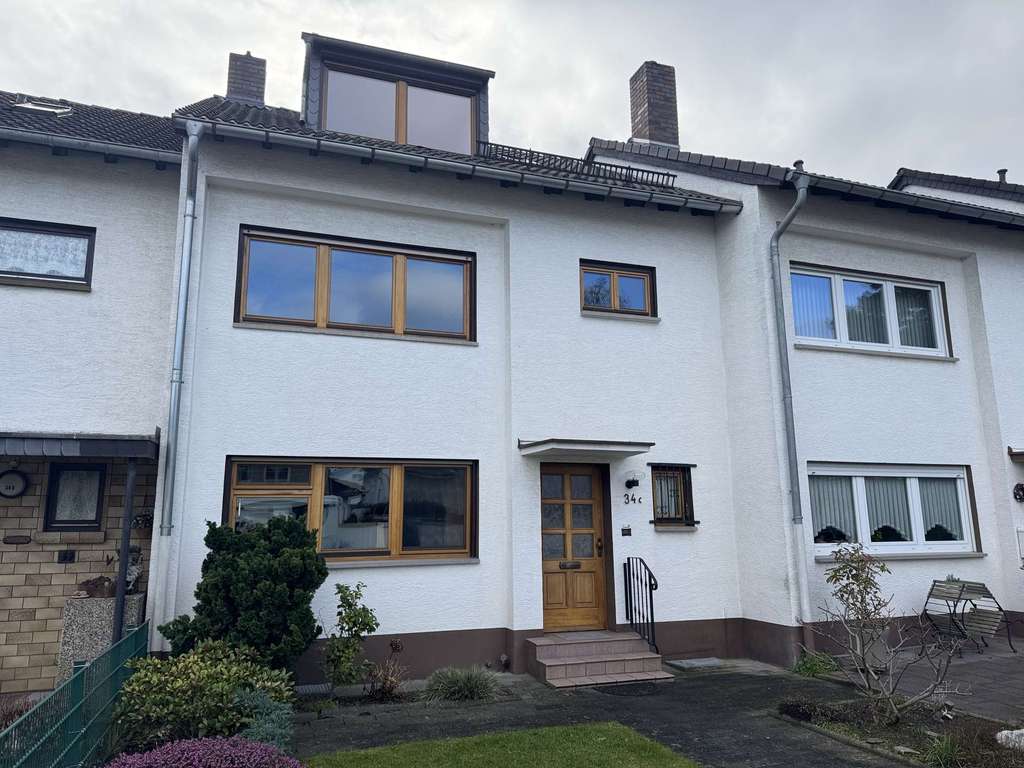 Immobilie in Niederkassel - Ranzel - Großzügiges Mittelhaus mit schönem Garten und ruhiger Lage! - Bild 0