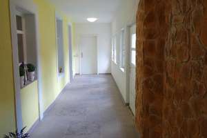 Charaktervolles Mehrfamilienhaus, eingebettet in einen großzügigen Park - geniale Kapitalanlage! – Die vollständige Adresse der Immobilie erhältst du vom Anbieter., 79669 Zell im Wiesental – Vorschaubild 5