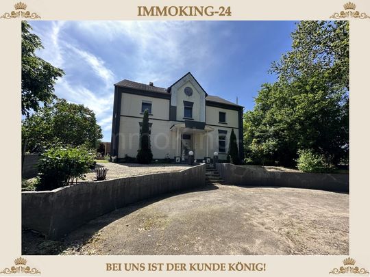 https://pictures.immobilienscout24.de/listings/d13fb245-f2fc-46f8-8805-409549c62589-1875983522.jpg/ORIG/resize/540x540%3E/format/jpg/quality/80