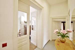Altbau-Liebe: Repräsentative 3-Zimmer-Wohnung in historischem Anwesen - Heidelberg-Neuenheim – Die vollständige Adresse der Immobilie erhältst du vom Anbieter., 69120 Neuenheim, Heidelberg – Vorschaubild 6