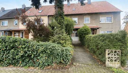 Bild von Reihenhaus mit Überraschungseffekt – Licht, Raum, Möglichkeiten!