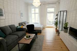 Möbliertes 1 Zimmer Apartment mit Balkon - Nähe Alexanderplatz