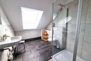 Dachterrassentraum (18,32 m²) - Neubau Reihenhaus mit großem Hobbyraum – Die vollständige Adresse der Immobilie erhältst du vom Anbieter., 82205 Gilching – Vorschaubild 3