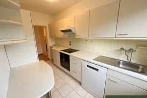 Großzügige 3-Zimmerwohnung mit großem Balkon und Einbauküche. – 60433 Dornbusch, Frankfurt am Main – Vorschaubild 11