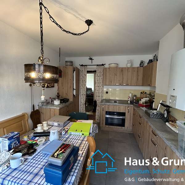 ***gepflegte 3-Zimmer-Wohnung mit Balkon in zentraler Lage***