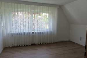 Gepflegtes 9-Raum-Einfamilienhaus mit separatem Nebengebäude in Top-Lage in Eberbach – Hohenstaufenstrasse 29, 69412 Rhein-Neckar-Kreis – Vorschaubild 7