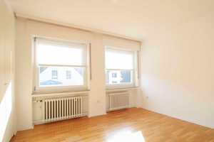 Ihr neues Zuhause - Großzügiges Einfamilienhaus mit Top-Ausstattung und traumhaftem Garten  – Herford (Kreis) – Vorschaubild 3