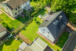 Seltene Gelegenheit - Bezugsfreies Zweifamilienhaus in begehrter Lage von Kirchditmold – sofort einz – Die vollständige Adresse der Immobilie erhältst du vom Anbieter., 34130 Kirchditmold, Kassel – Vorschaubild 8