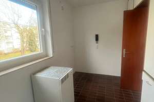 5-Zimmerwohnung mit Balkon und traumhafter Aussicht über die Dächer von Heilbronn – Die vollständige Adresse der Immobilie erhältst du vom Anbieter., 74078 Neckargartach, Heilbronn – Vorschaubild 7