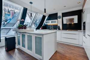 Exklusive Maisonettewohnung im Herzen von Ulm mit Blick auf das Münster – Die vollständige Adresse der Immobilie erhältst du vom Anbieter., 89073 Mitte, Ulm – Vorschaubild 8