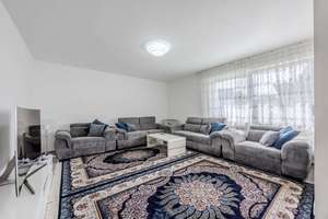Gut geschnittene 3-Zimmer-Wohnung mit Fußbodenheizung und Tageslichtbad – 63071 Lichtenplatte, Offenbach am Main – Vorschaubild 6